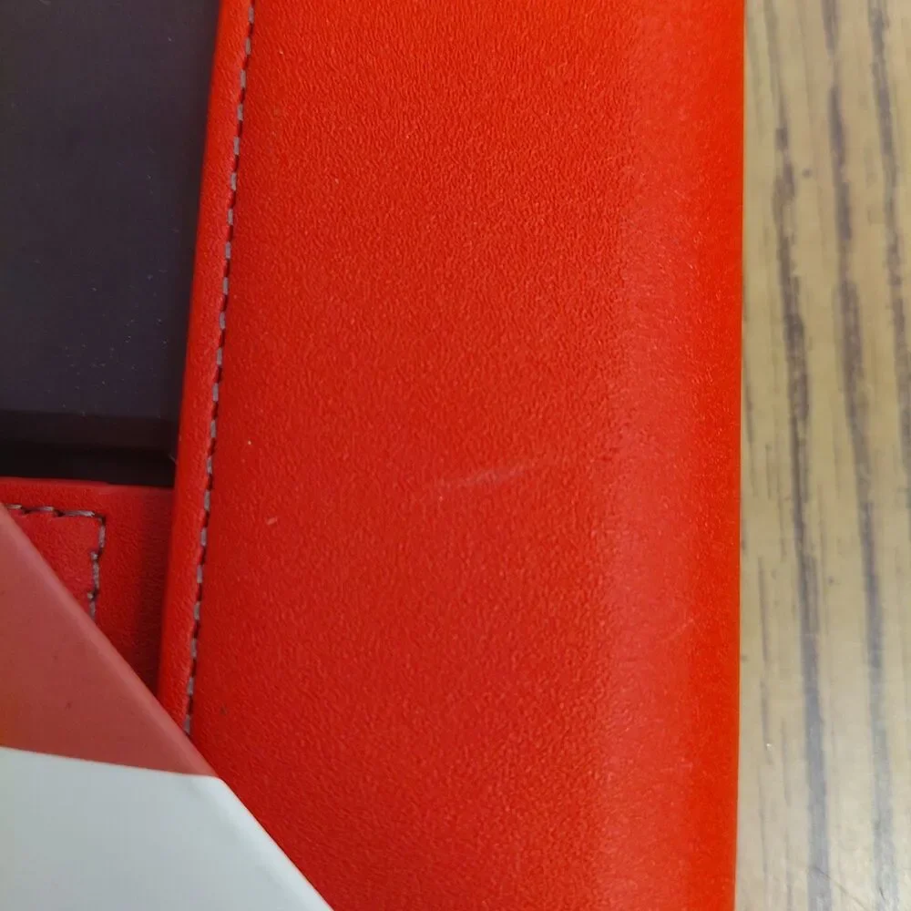 Targus VersaVu Slim Rotating Case for iPad Mini 4,3,2,1 Red See Description